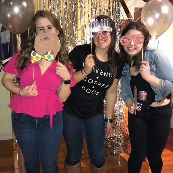 Meet your Posher, Kelly - Picture 1 of 1